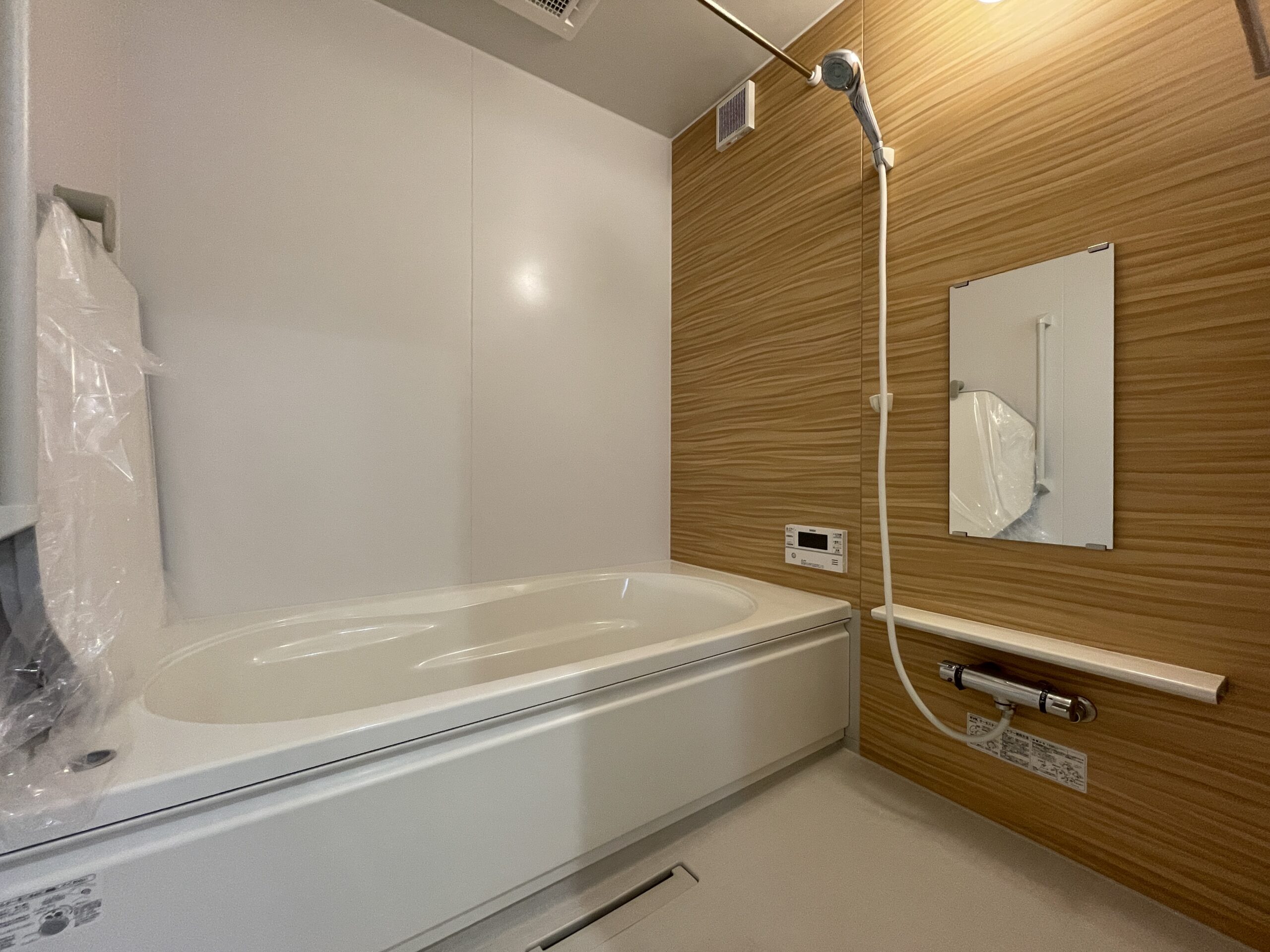 浴室乾燥機付きのお洒落なお風呂♪