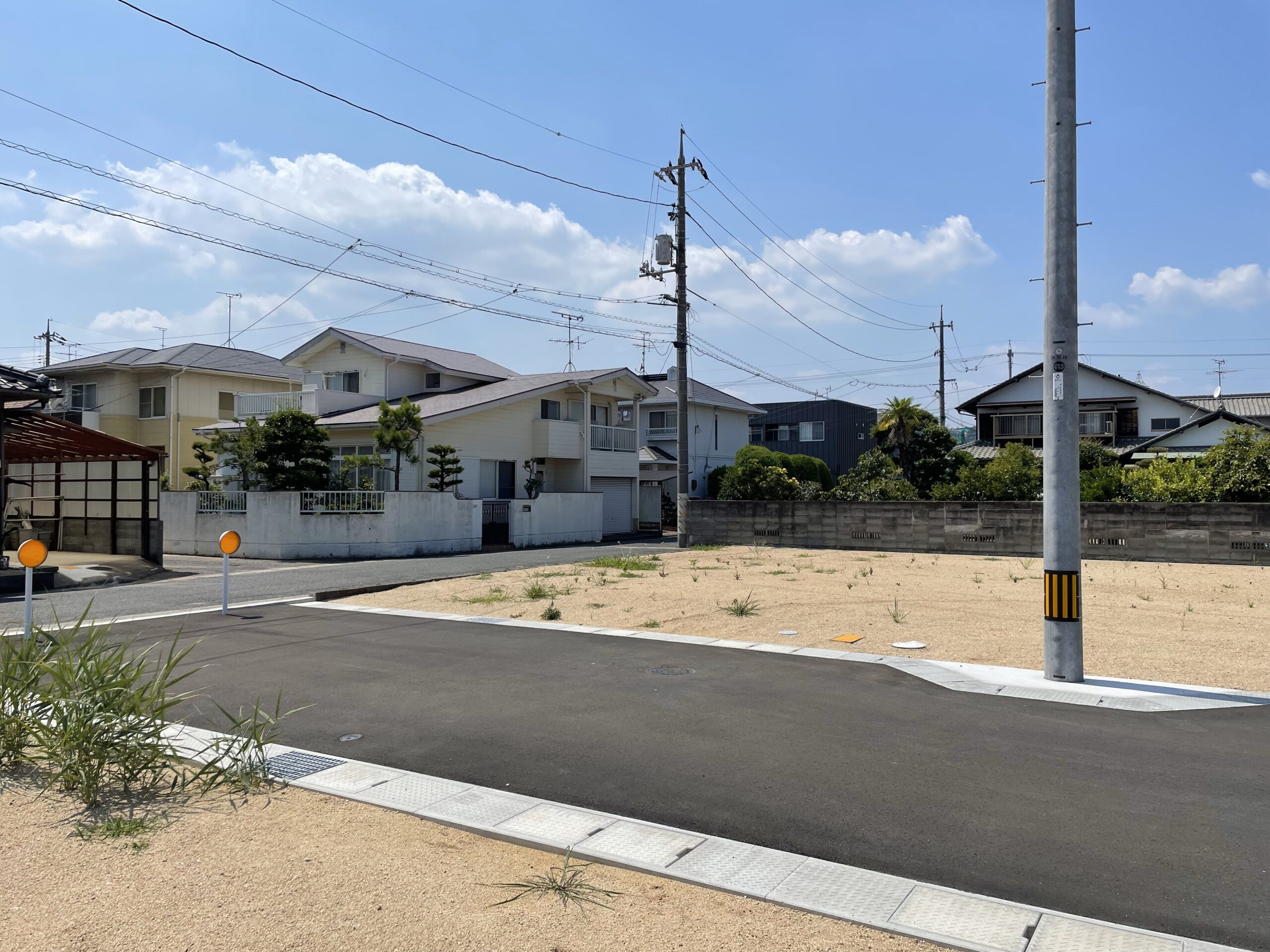 １号地：西側も道路になりますので風通しも良い立地になります♪