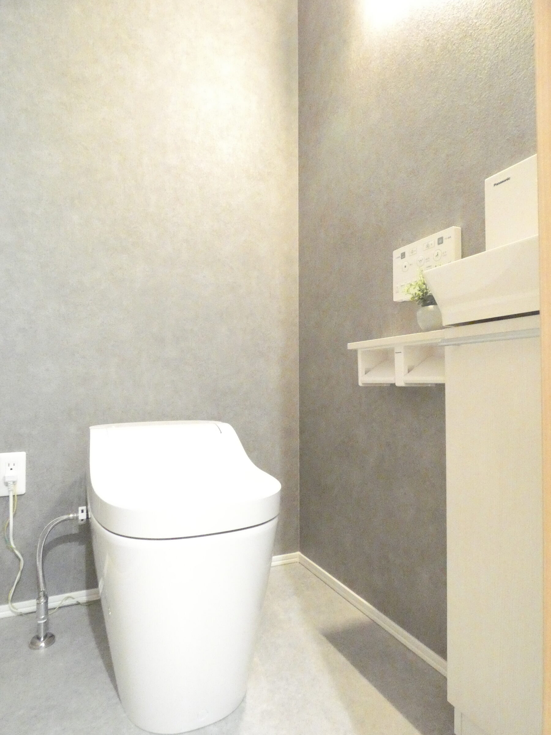 タンクレストイレを採用しております。（2026.04撮影）