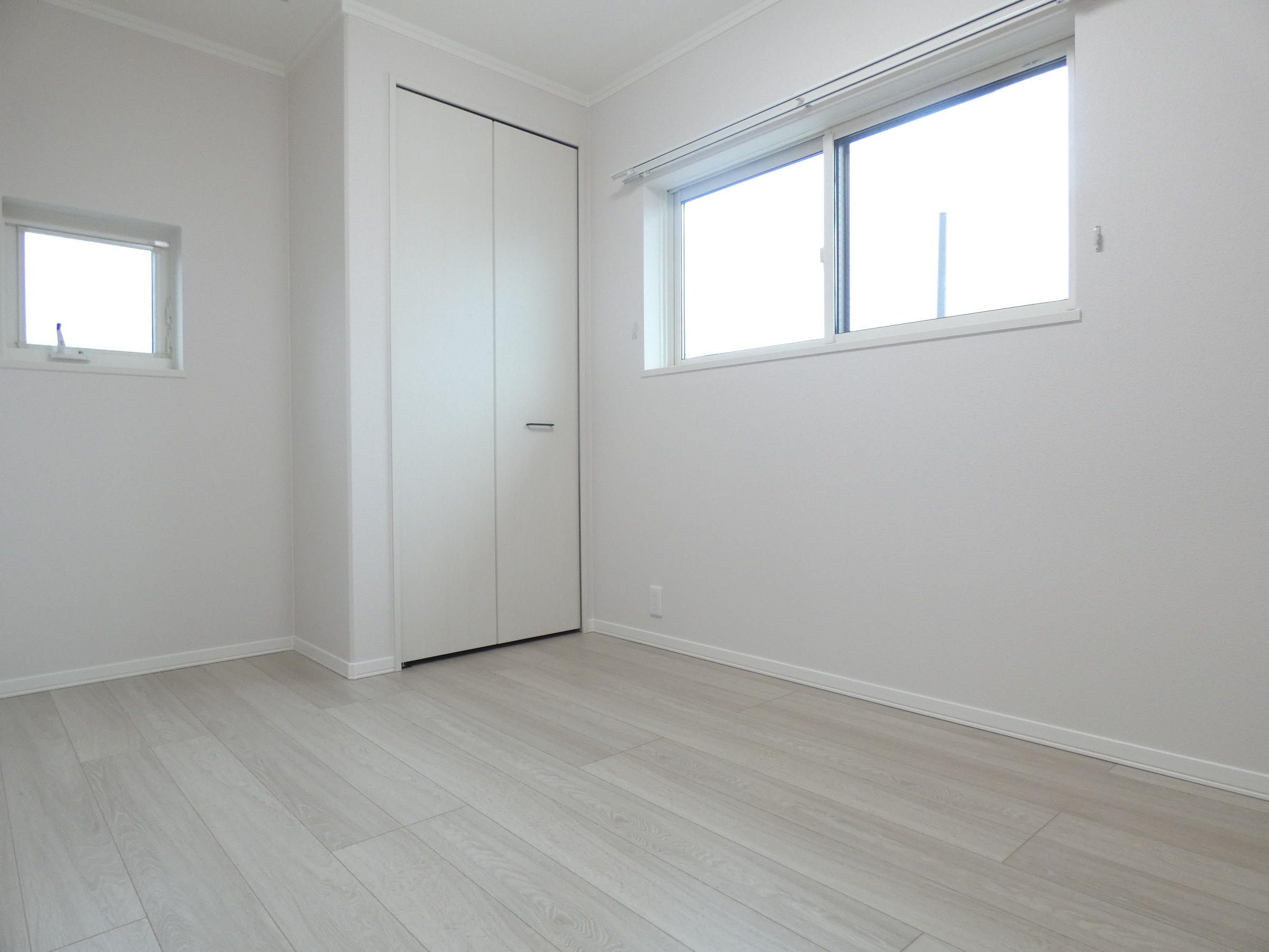 明るい洋室です。（2026.04撮影）