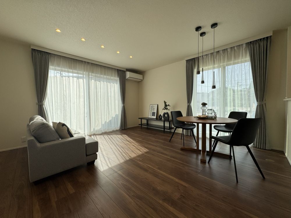 【LDK】ご家族様の憩いの空間として広々と設計してます。