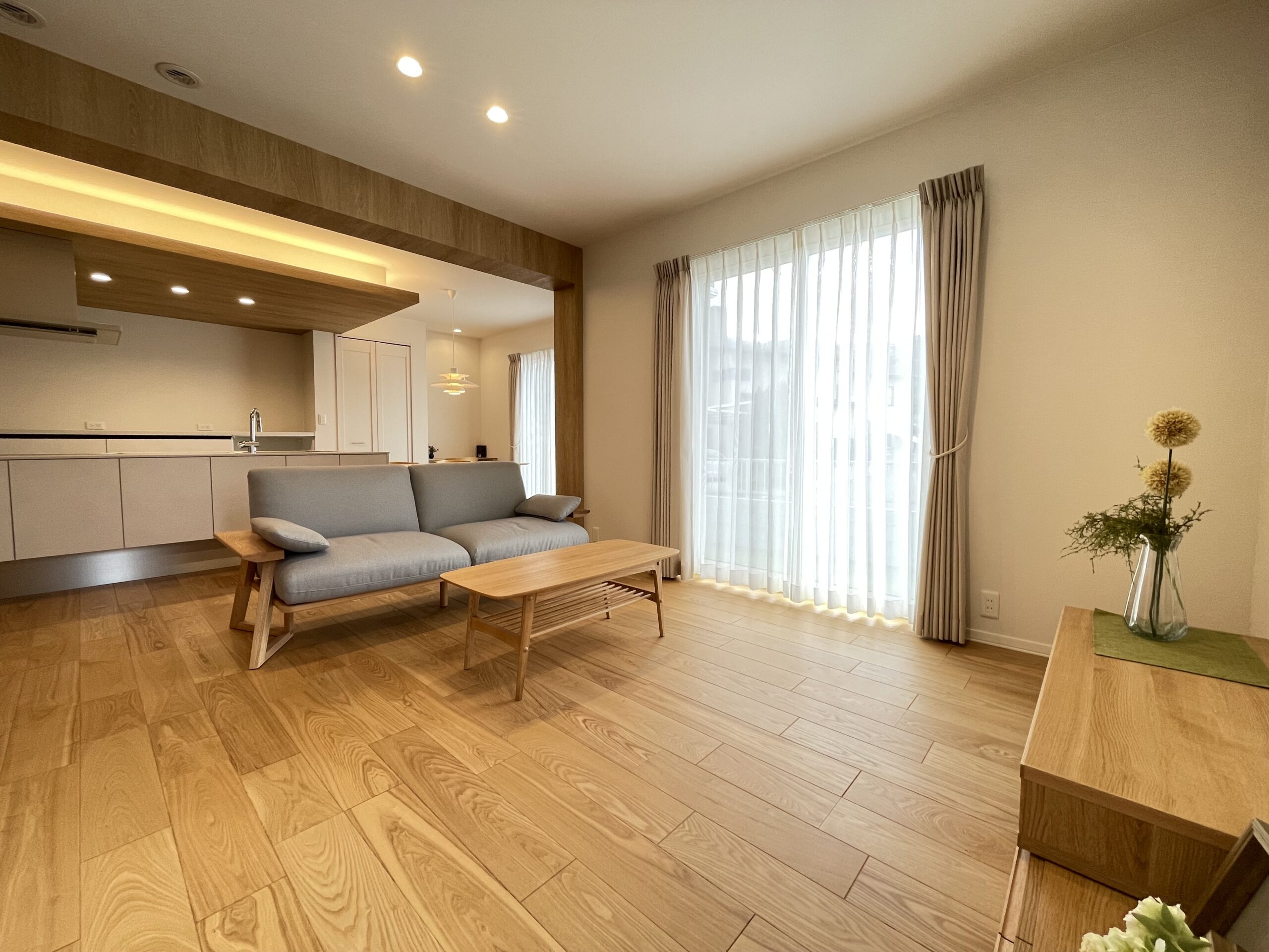 白基調な開放的なLDKです！