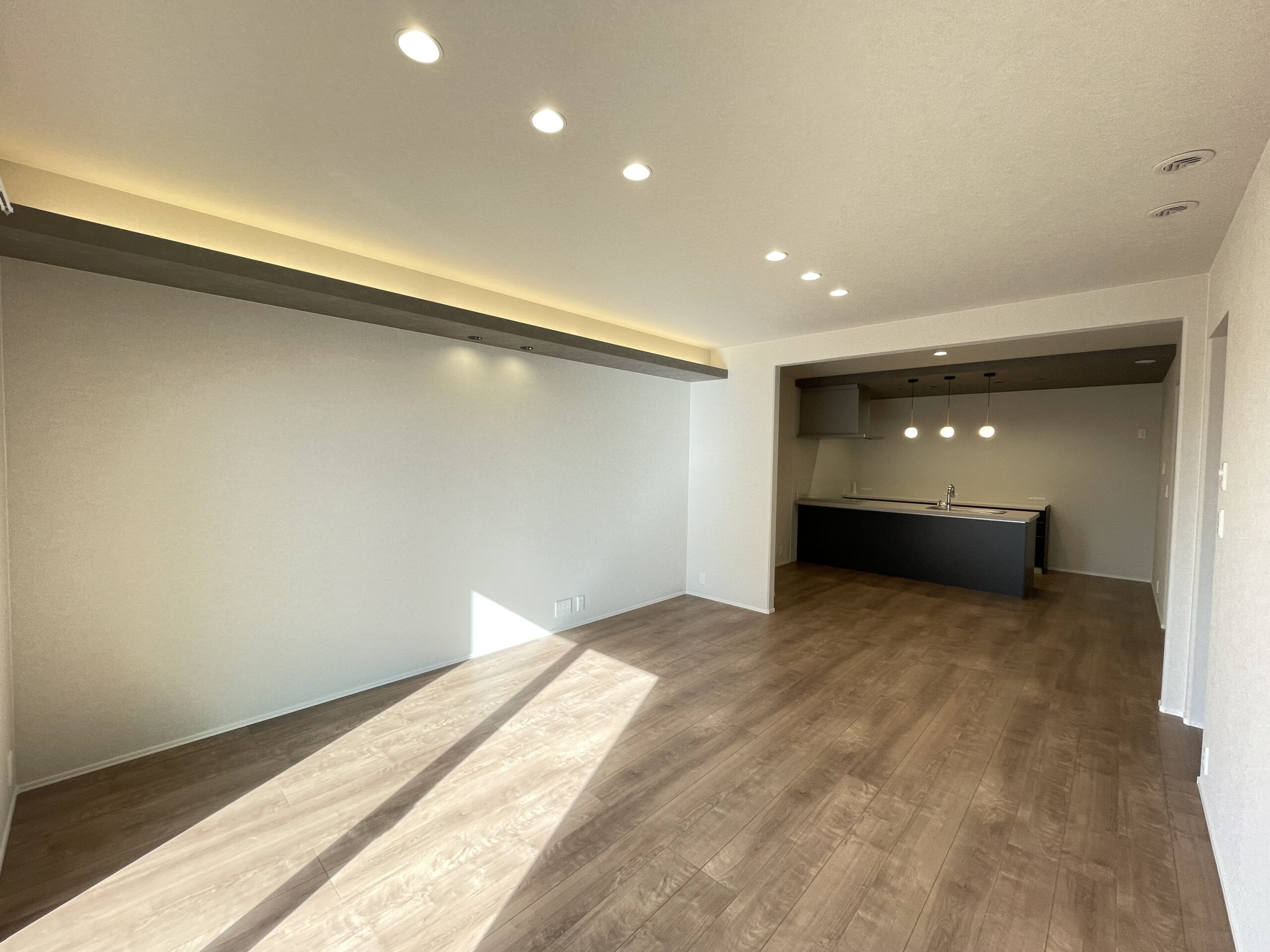 広々とした一直線のＬＤＫ♪