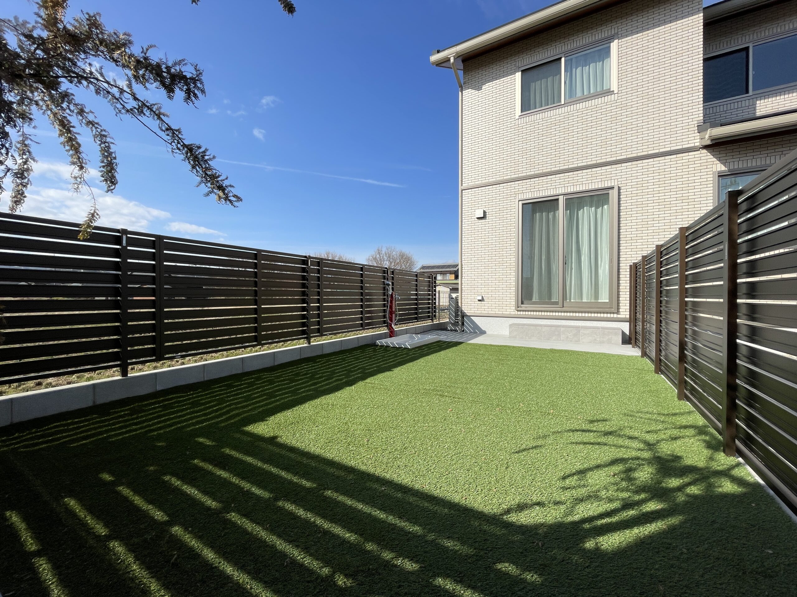 BBQやプールも楽しめるお庭♪