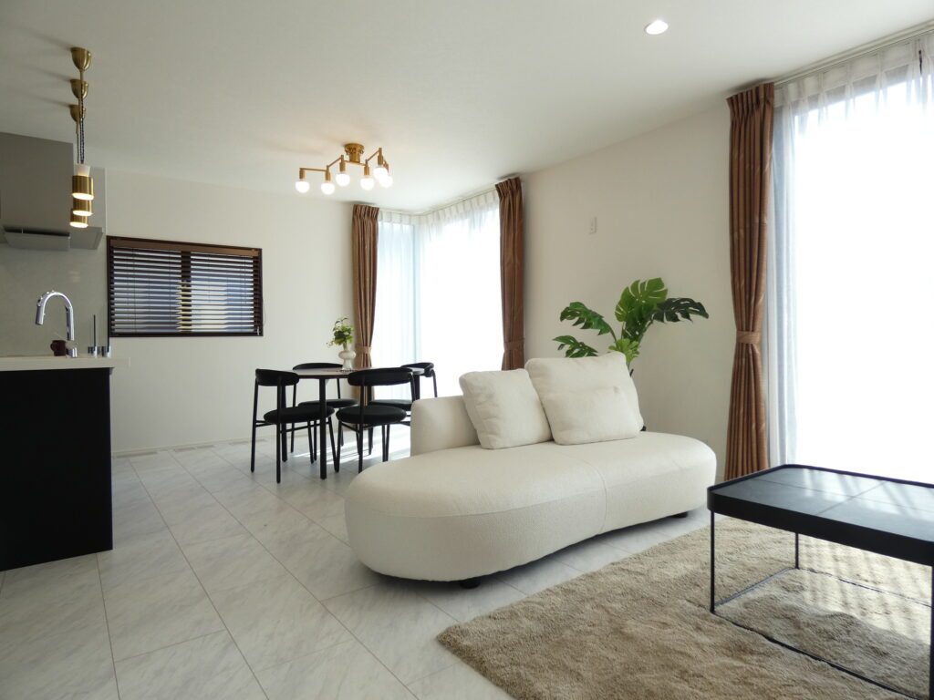 恩田野中6号地内観