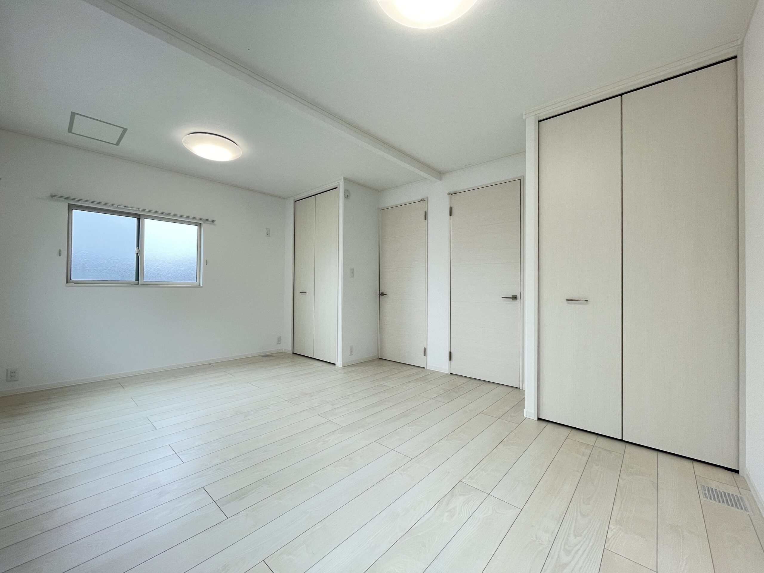 お子様の成長に合わせて区切ることができる子供部屋。