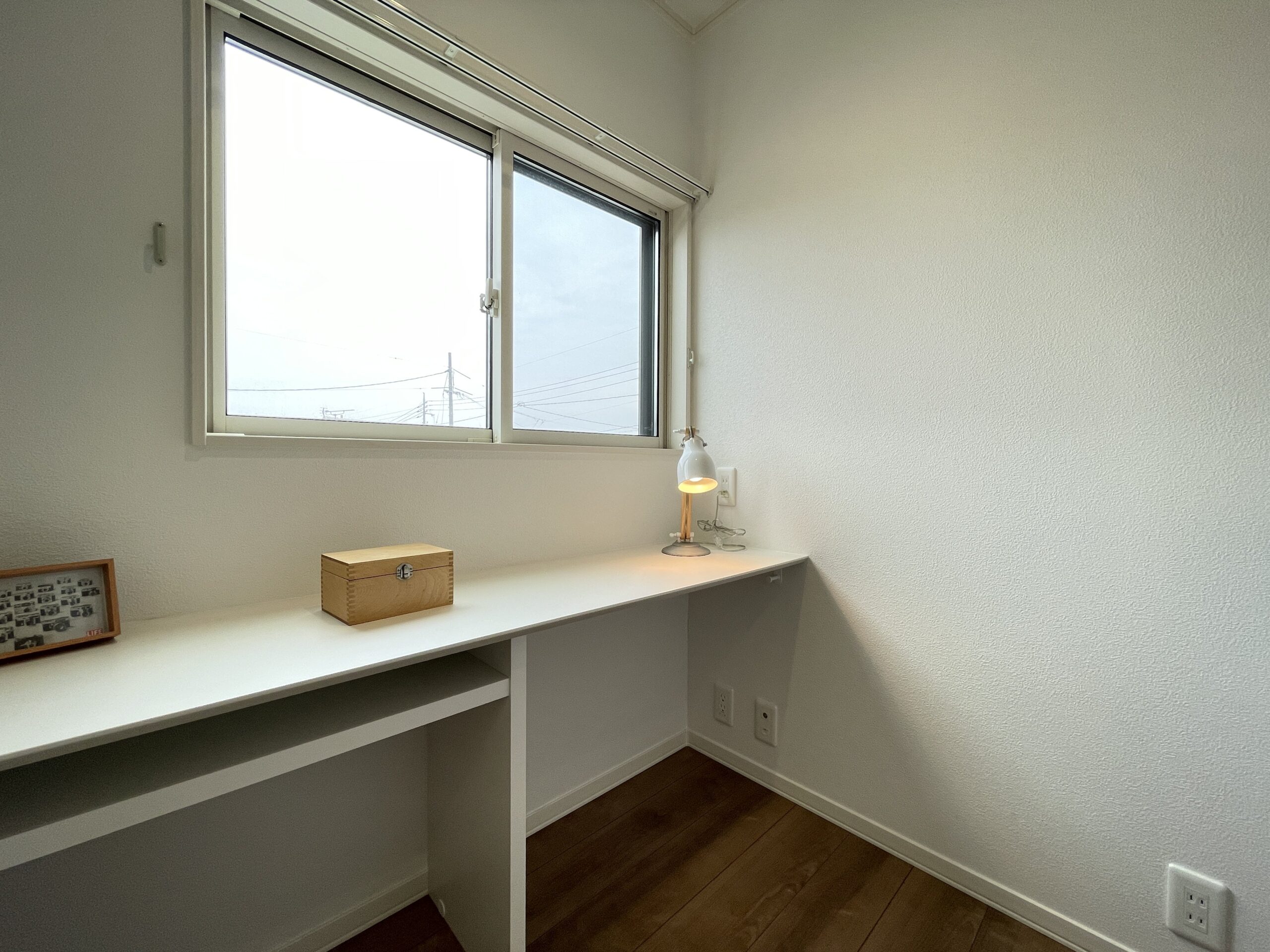 リモートワークや趣味部屋としても使用できる完全個室の書斎。