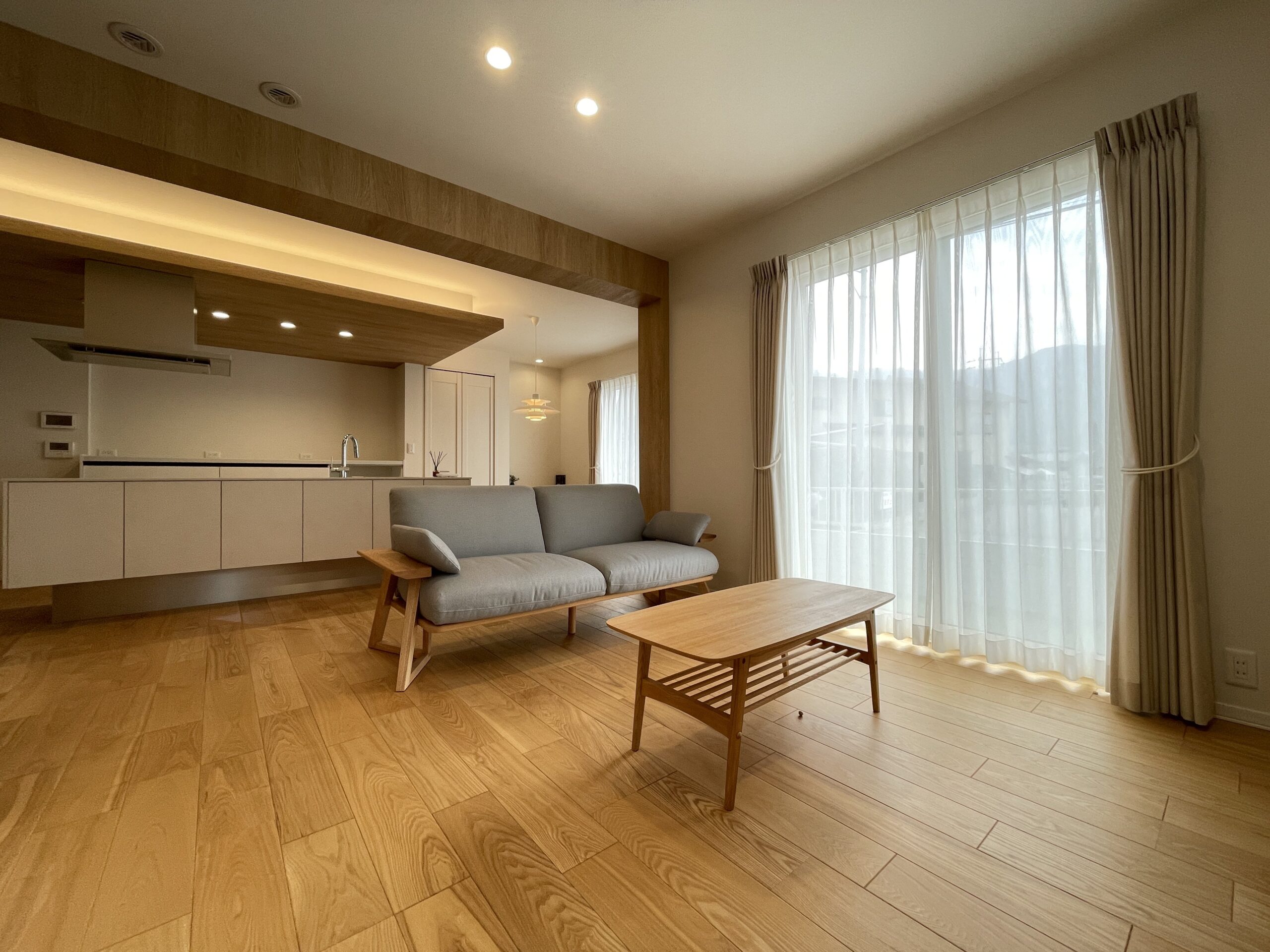 白基調な開放的なLDKです！