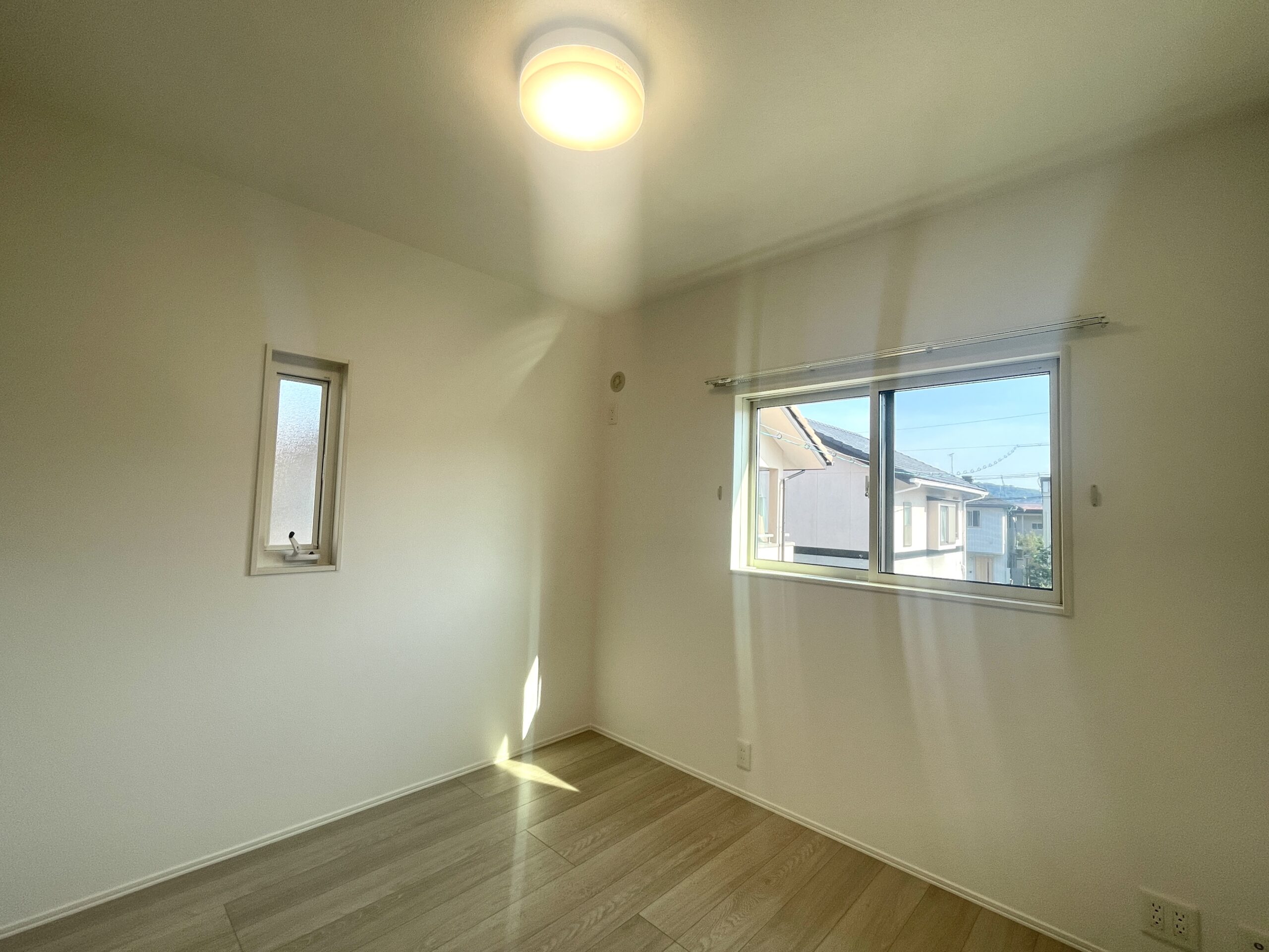 同じ大きさの洋室は2部屋