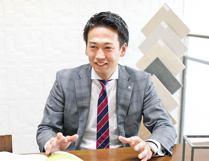 新築営業 加川